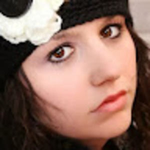 Meet your Posher, Candace